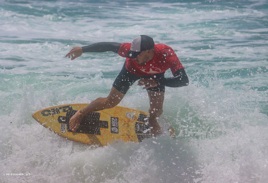 Skimboard