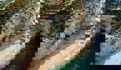 Praia de Vale Centeanes