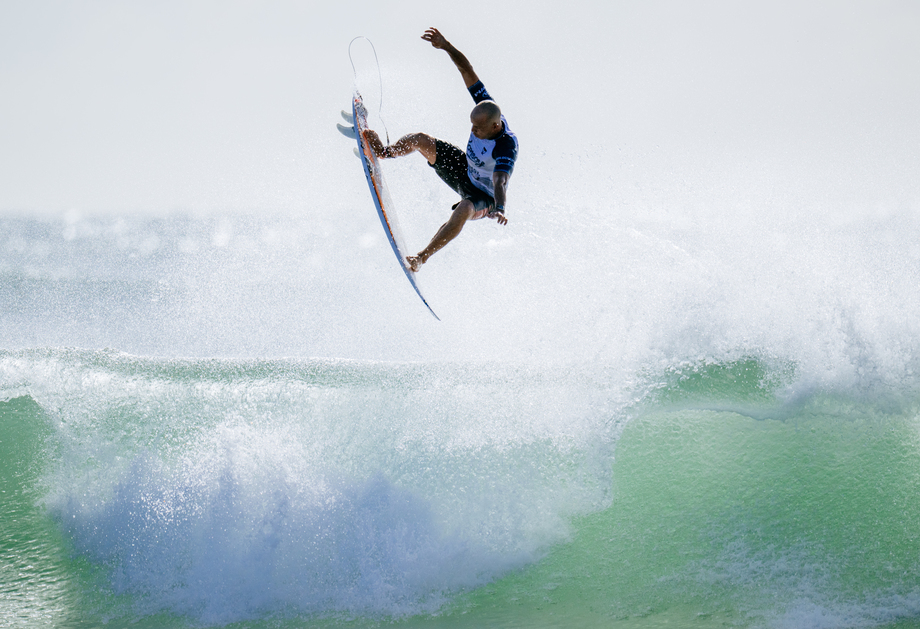 Julian Wilson 25Goldcoast BR9 8688 Beatriz Ryder (2)